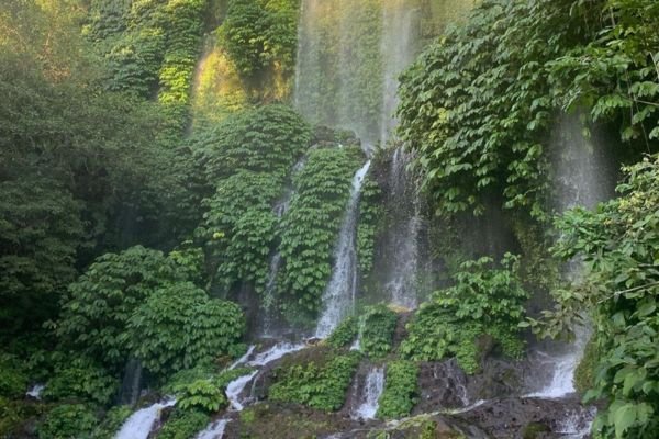 Air Terjun Benang Kelambu