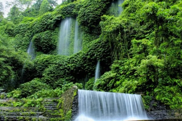 Air Terjun Benang Kelambu