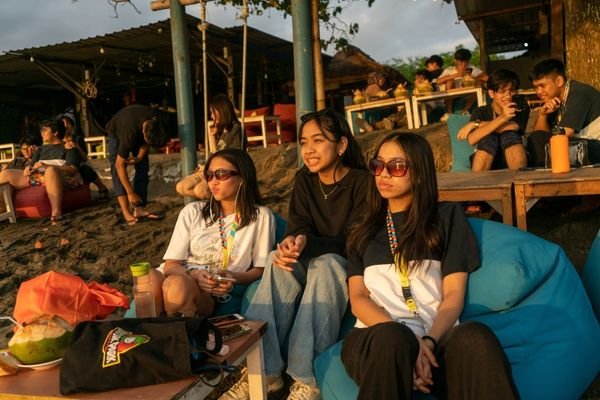 pantai lombok yang instagramable