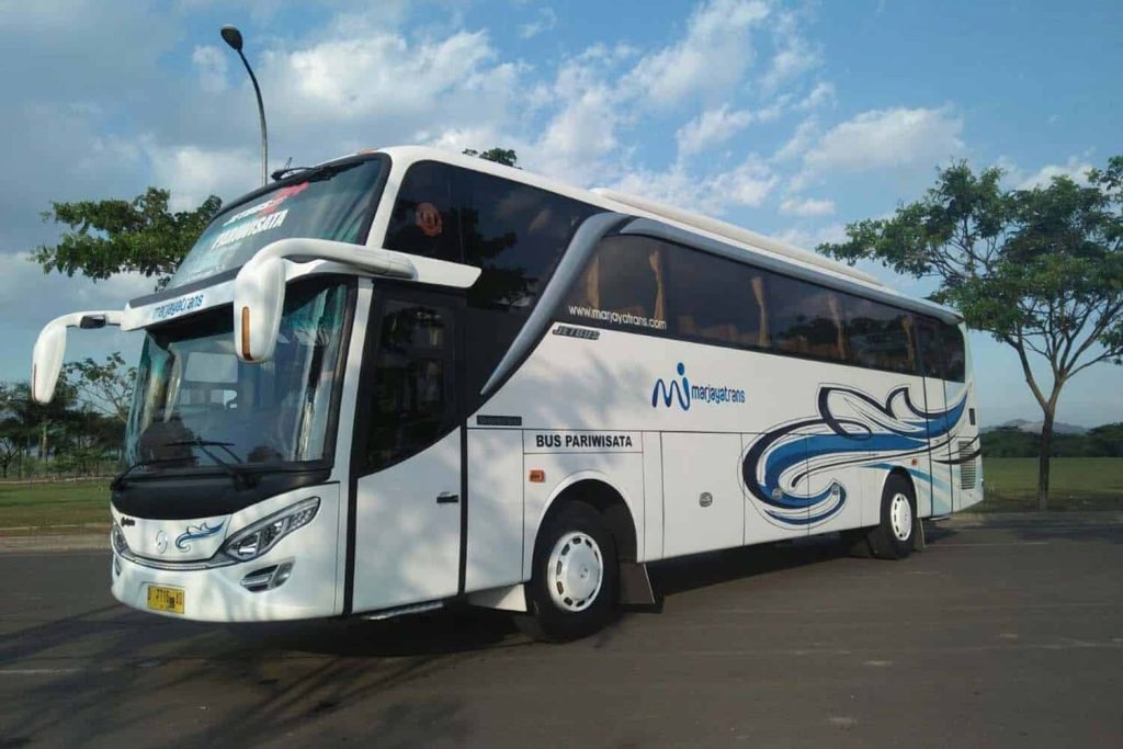 Bus Jakarta Lombok