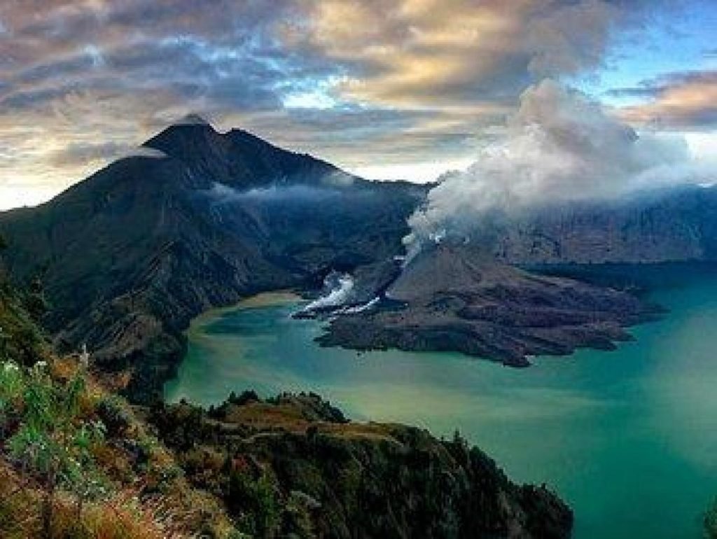 Open Trip Rinjani 2025