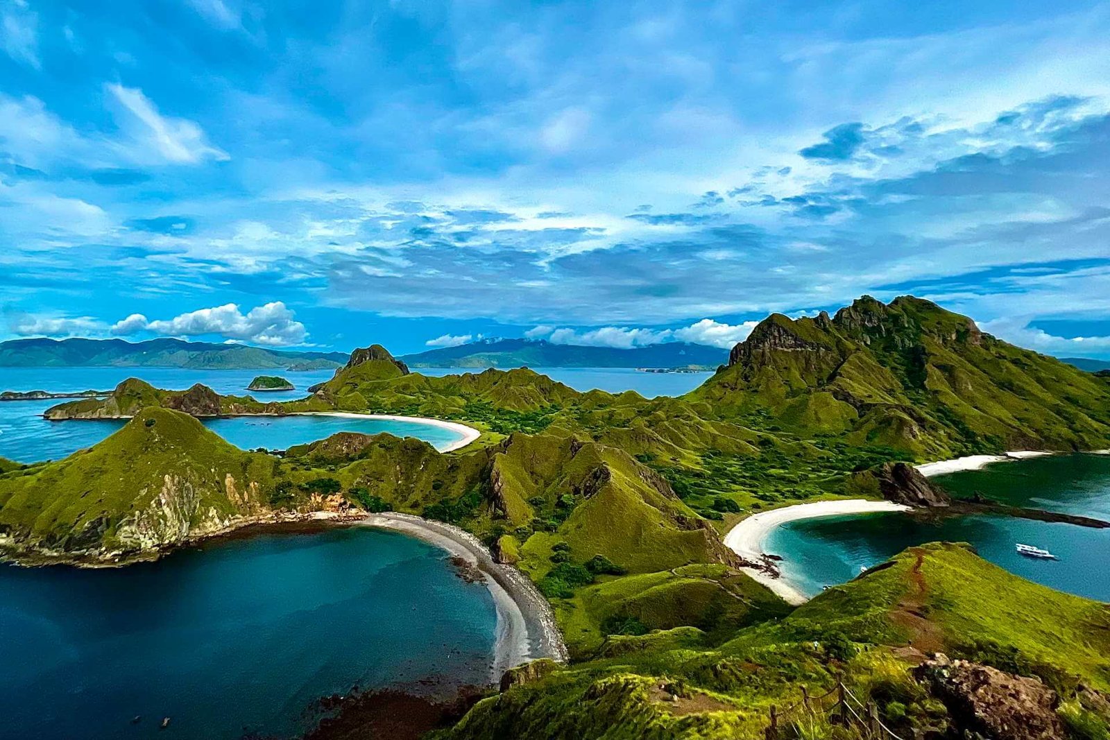 Labuan Bajo to Lombok tour
