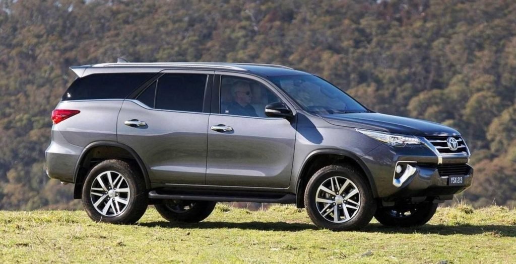 Rental Mobil Lombok Timur