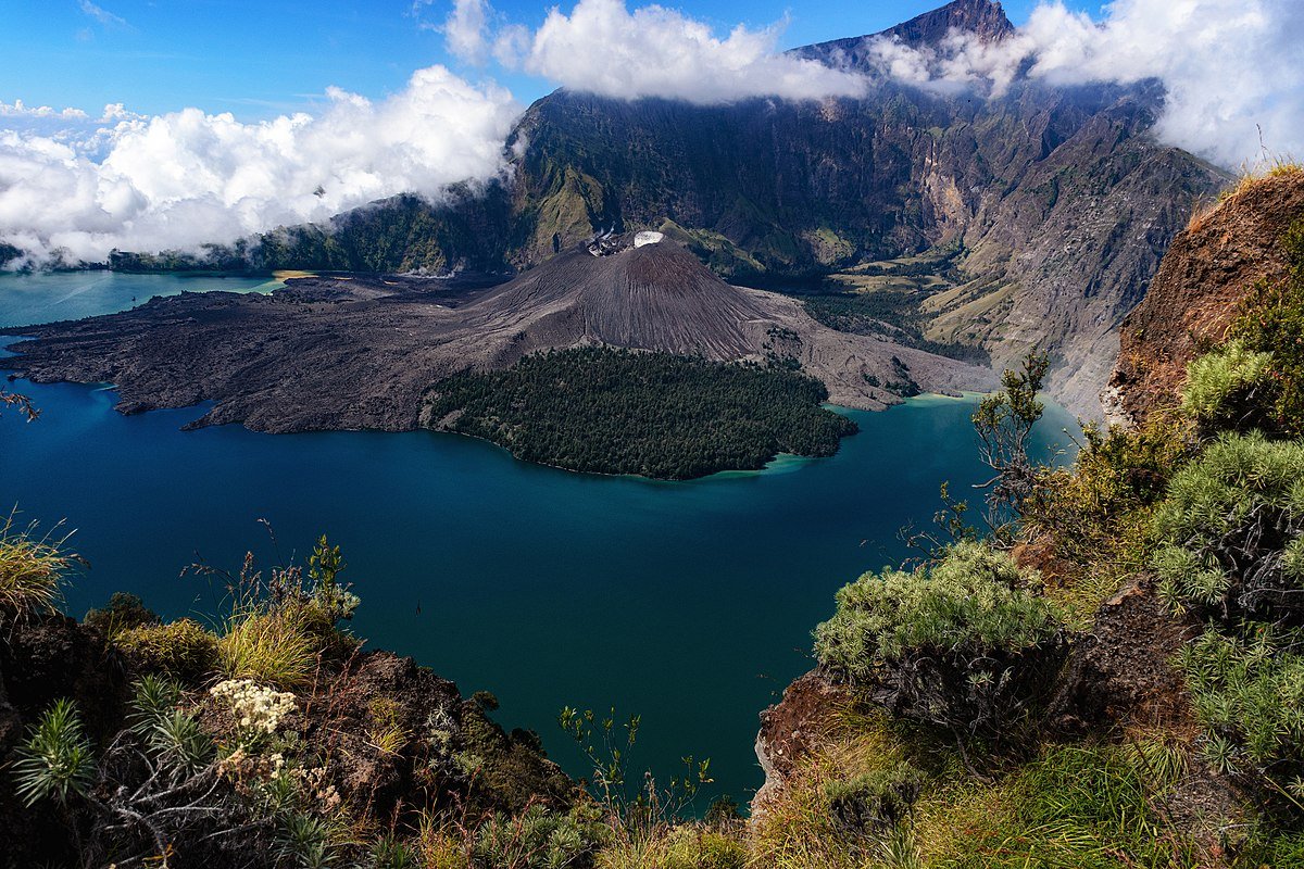 Mount Rinjani tour Lombok