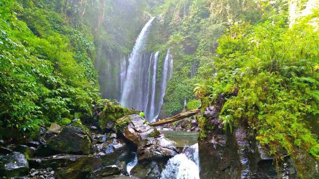 Waterfall Tour Lombok
