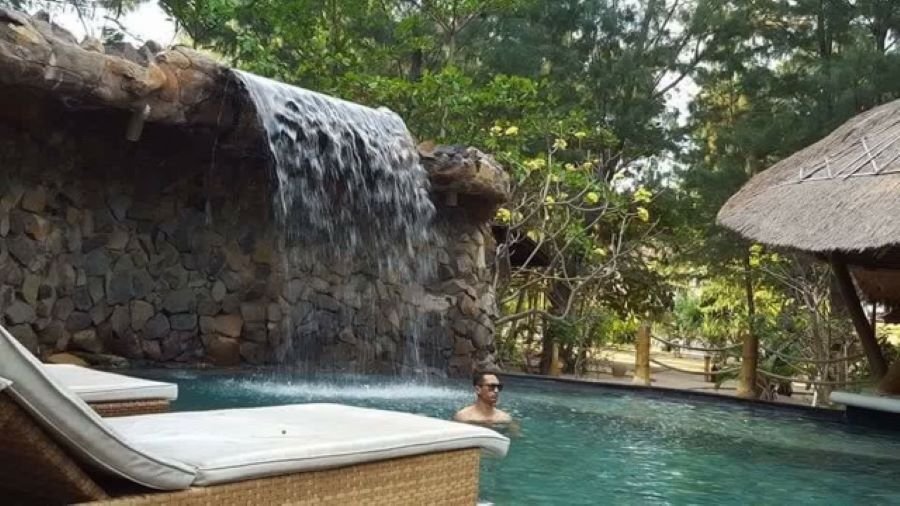 Wisata Lombok Timur Kolam
