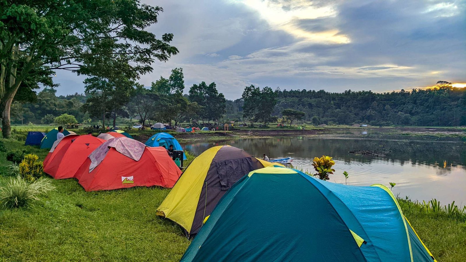 harga sewa tenda camping