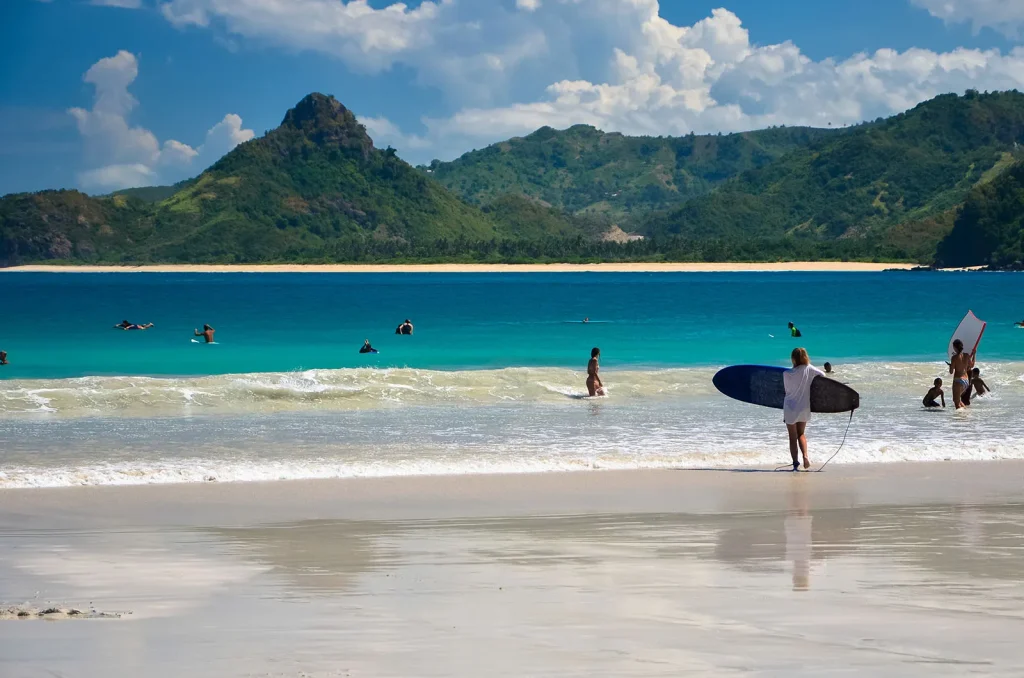 Pantai Selong Belanak