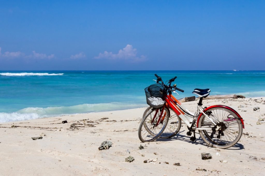 jalan pantai Gili Trawangan