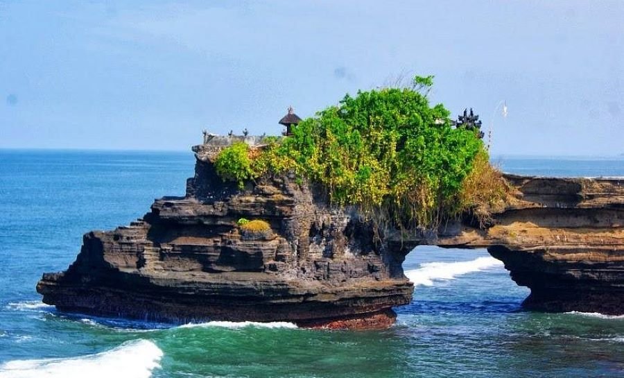 Batu Bolong Lombok