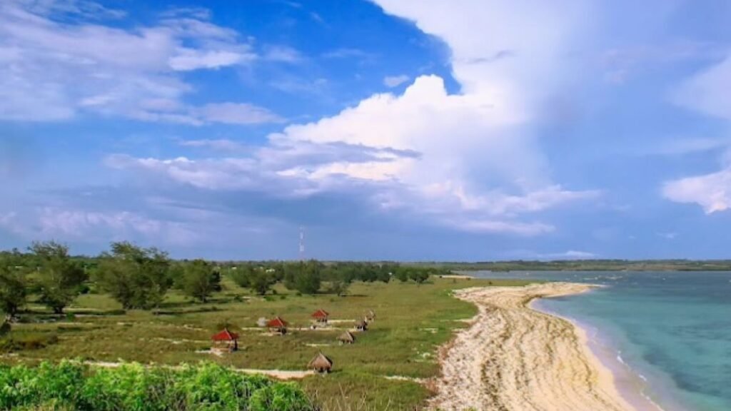 Pantai Cemara Lombok