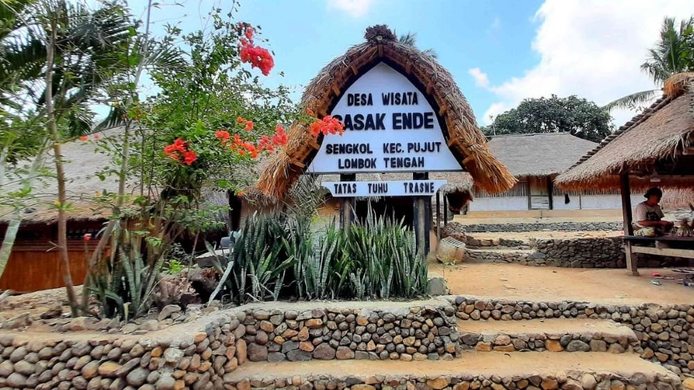 Desa Wisata Sasak Ende