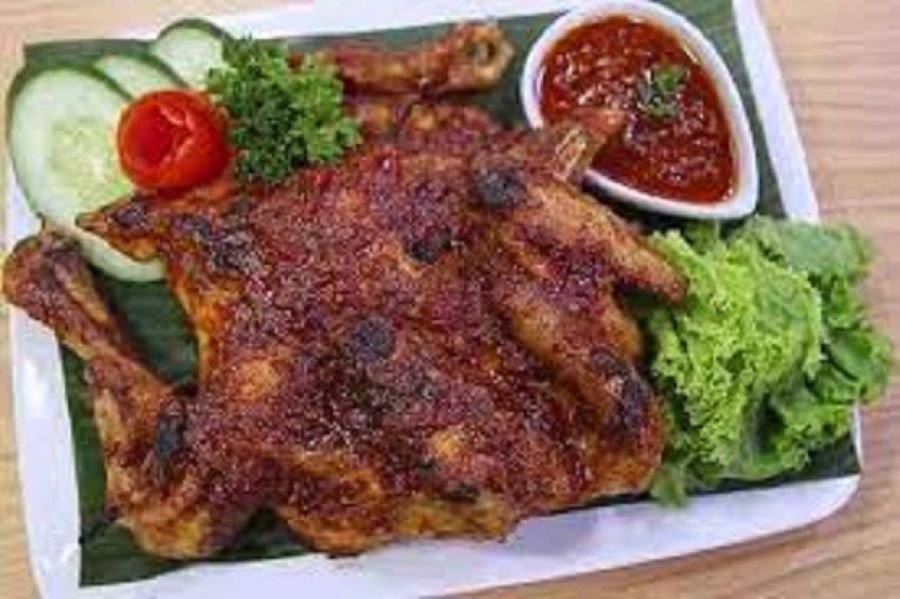 ayam taliwang makanan khas dari