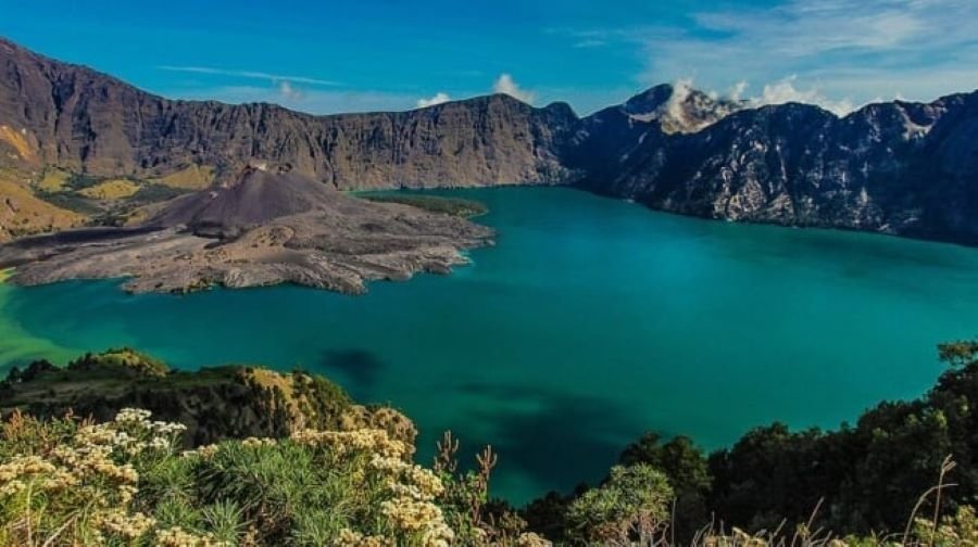 kawah Gunung Rinjani