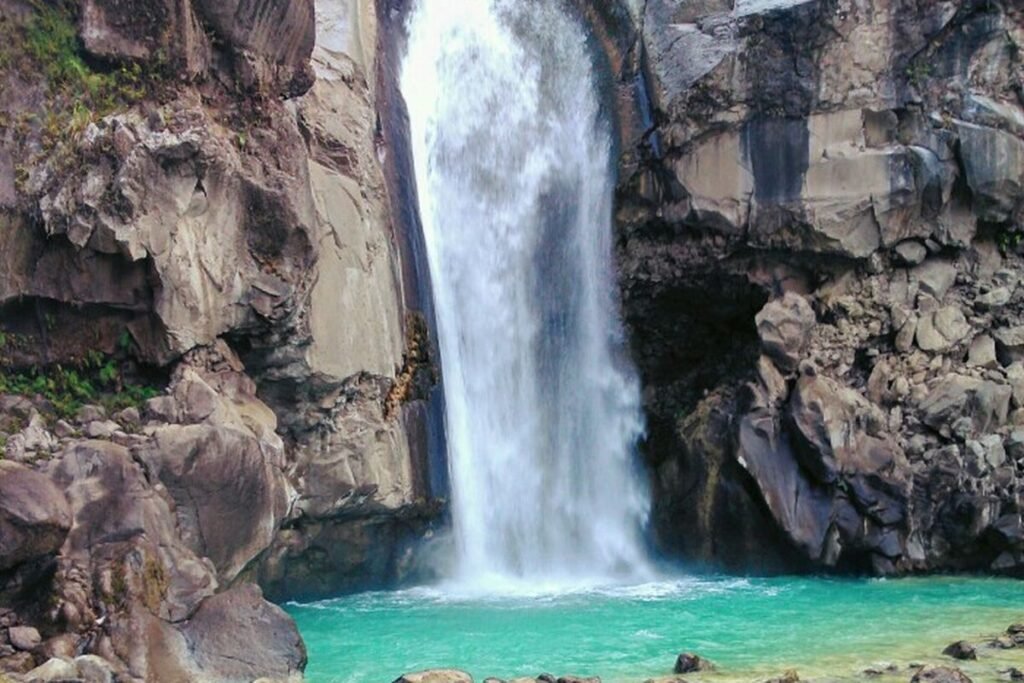 air terjun Lombok Timur