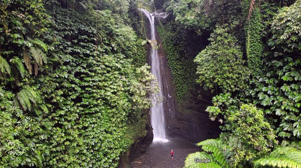 air terjun di Lombok Timur