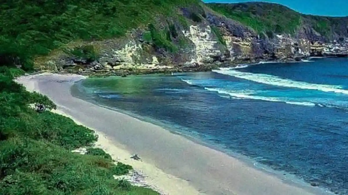 Pantai Teluk Lombok