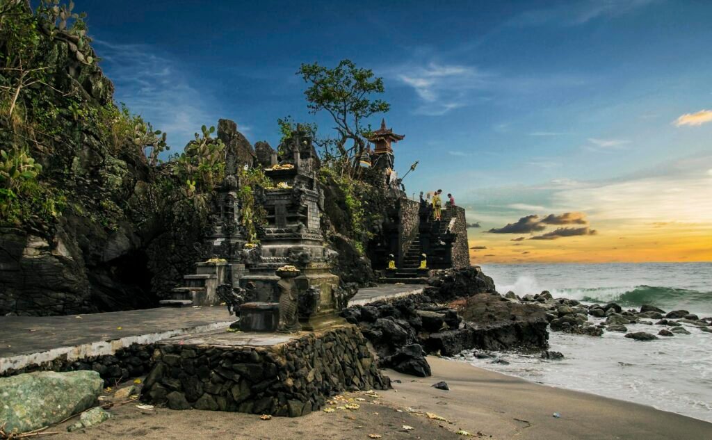 Pura Batu Bolong Lombok