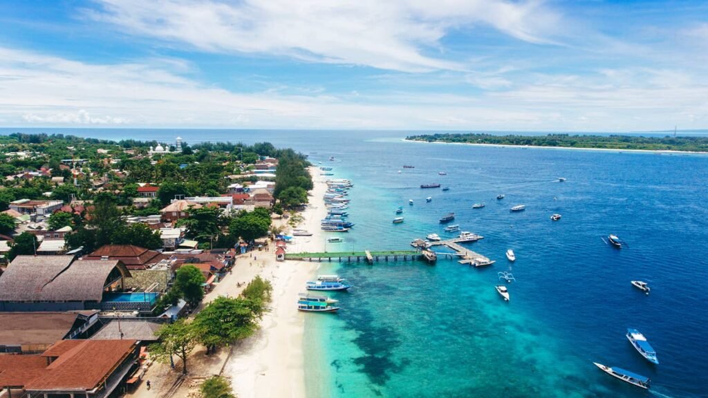 Pulau Lombok terkenal dengan