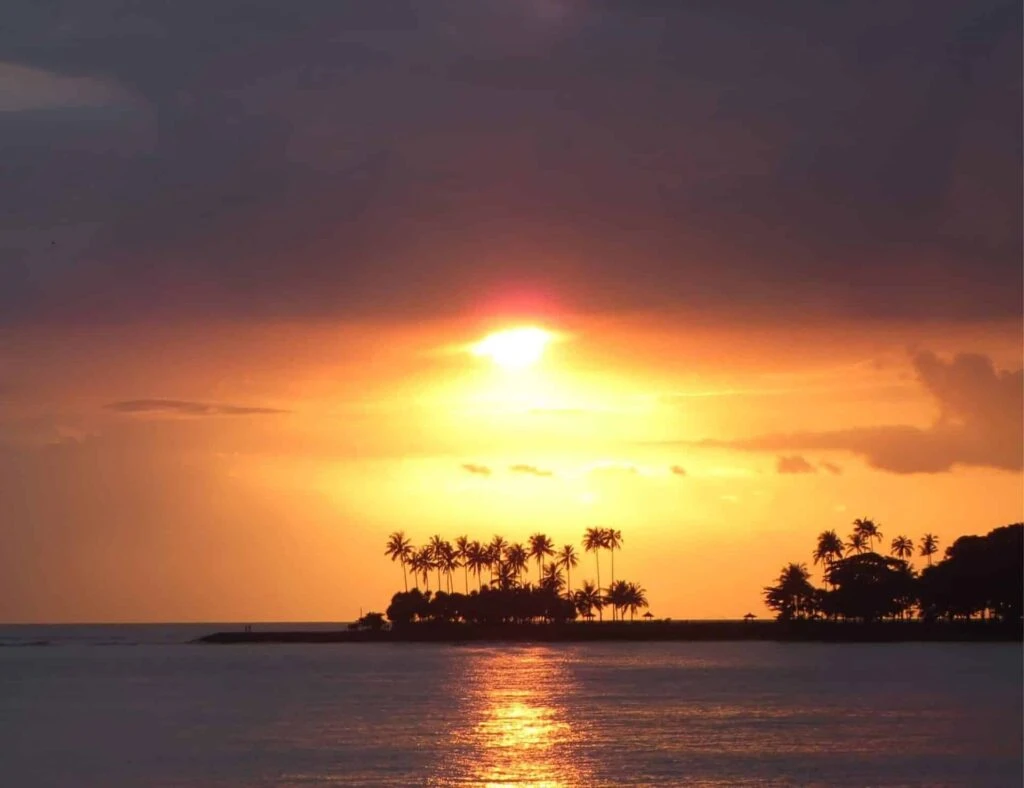 Pulau Lombok terkenal dengan