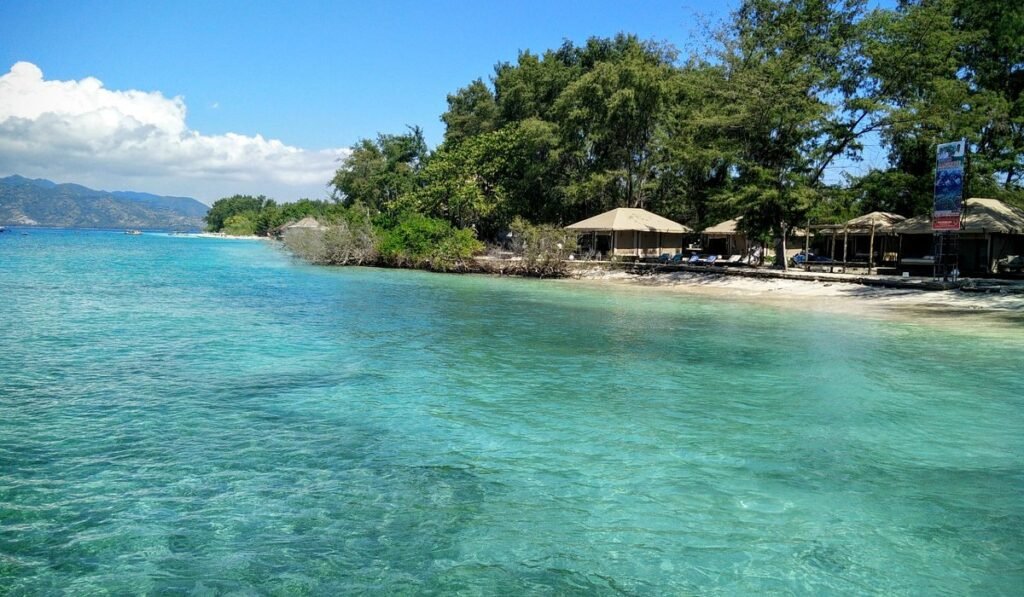 dari Bali ke Lombok naik apa
