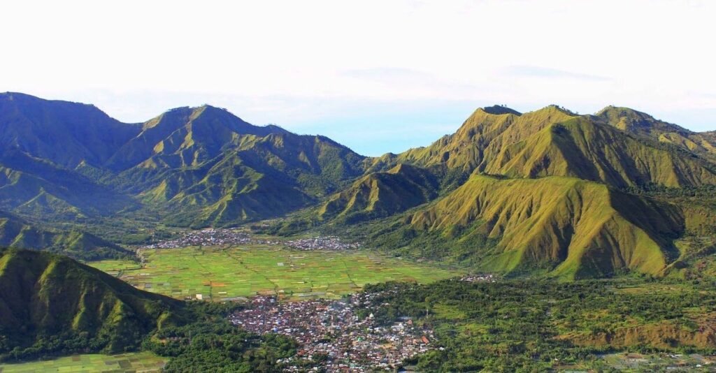 Nanggi Hill