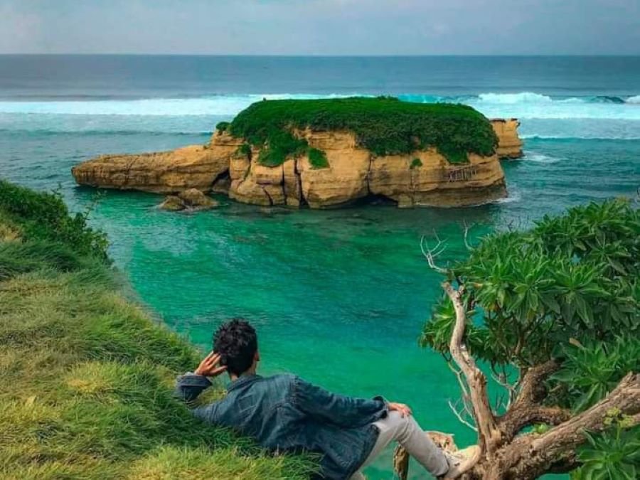 Pantai Kura Kura