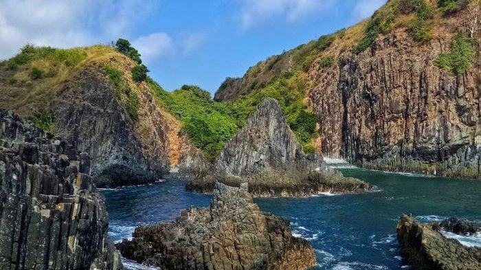 Pantai Semeti