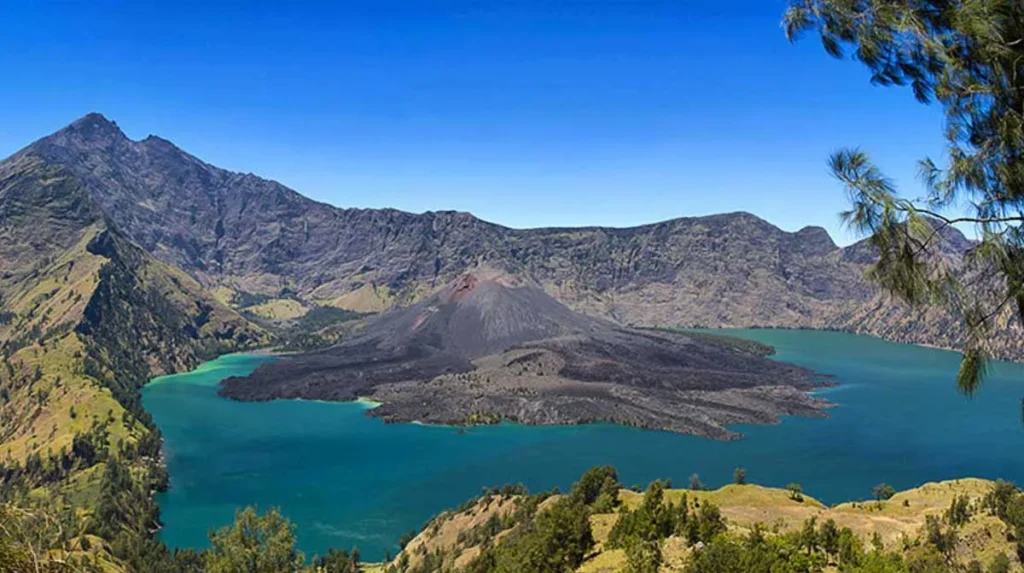 gunung Lombok