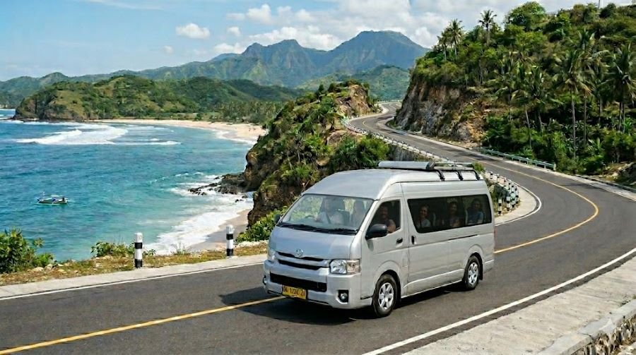 sewa mobil Toyota Hiace